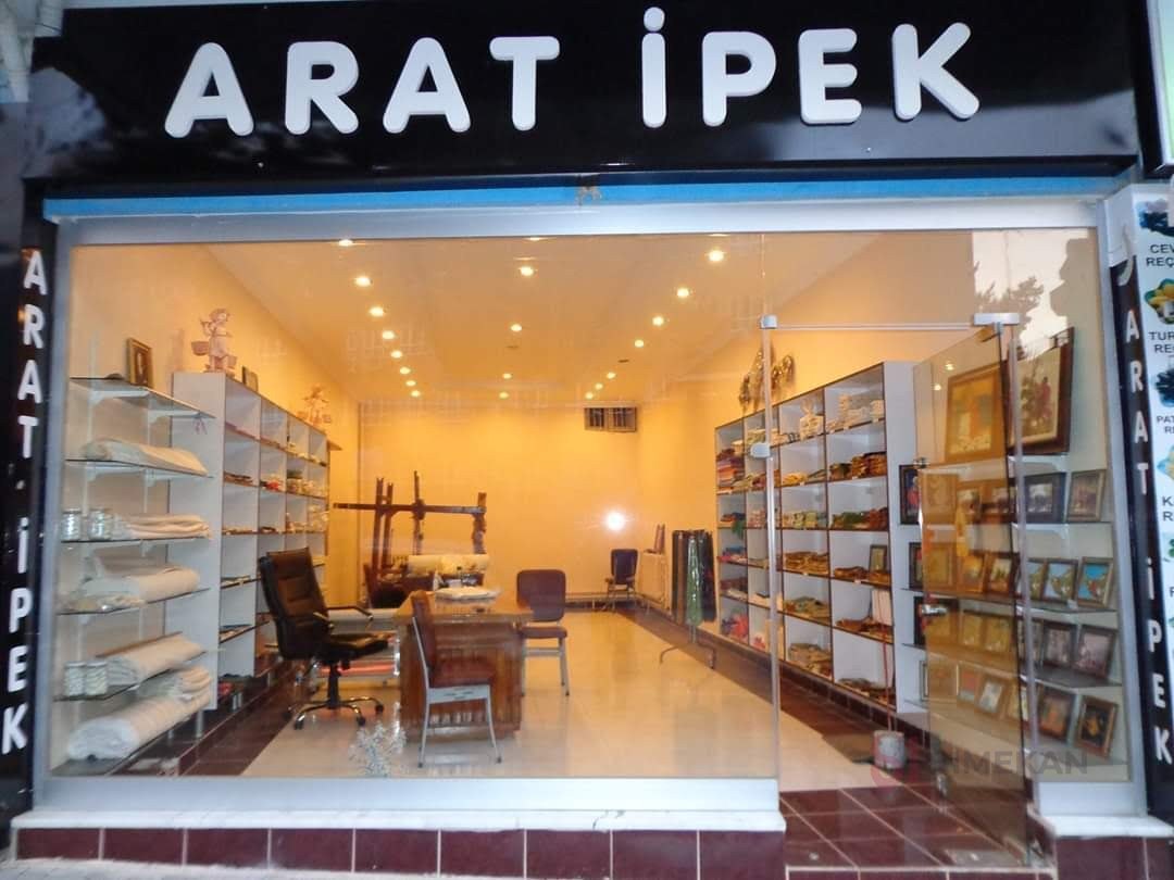 Arat İpek-Silk Shop - Mağazalar