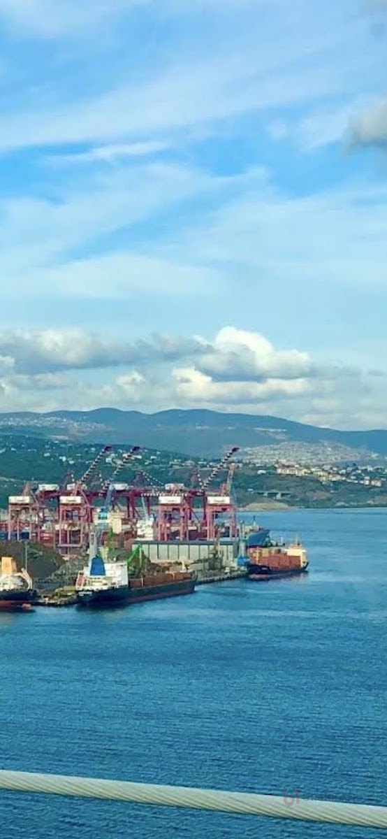Gisan Altınova Tersanesi - Mağazalar