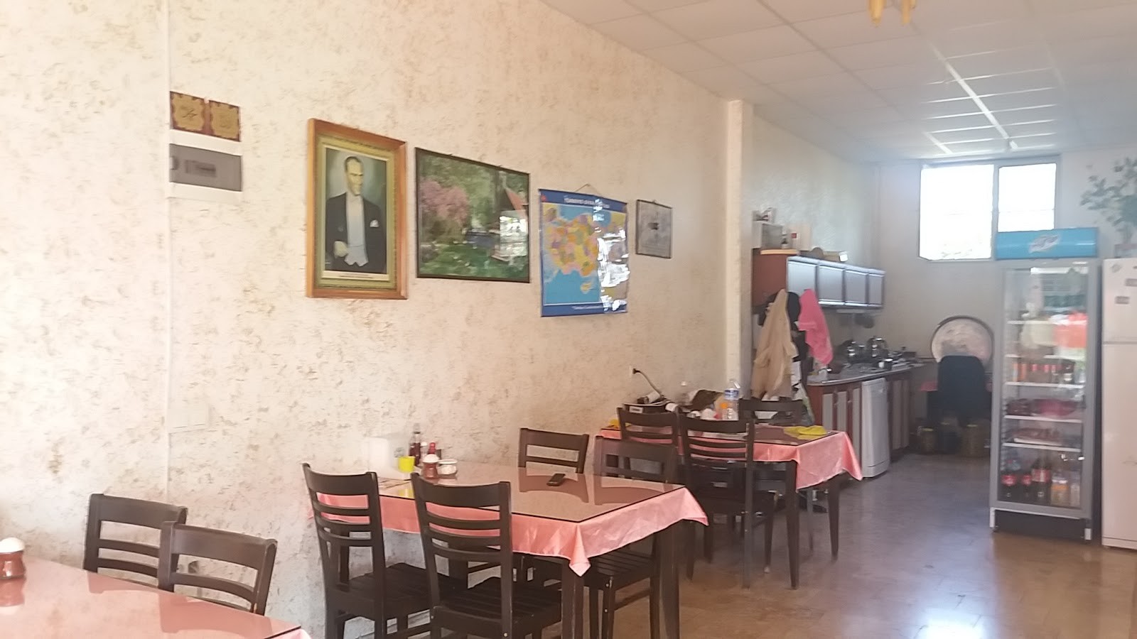 Dana Köfte Piyaz Salonu - Restoranlar