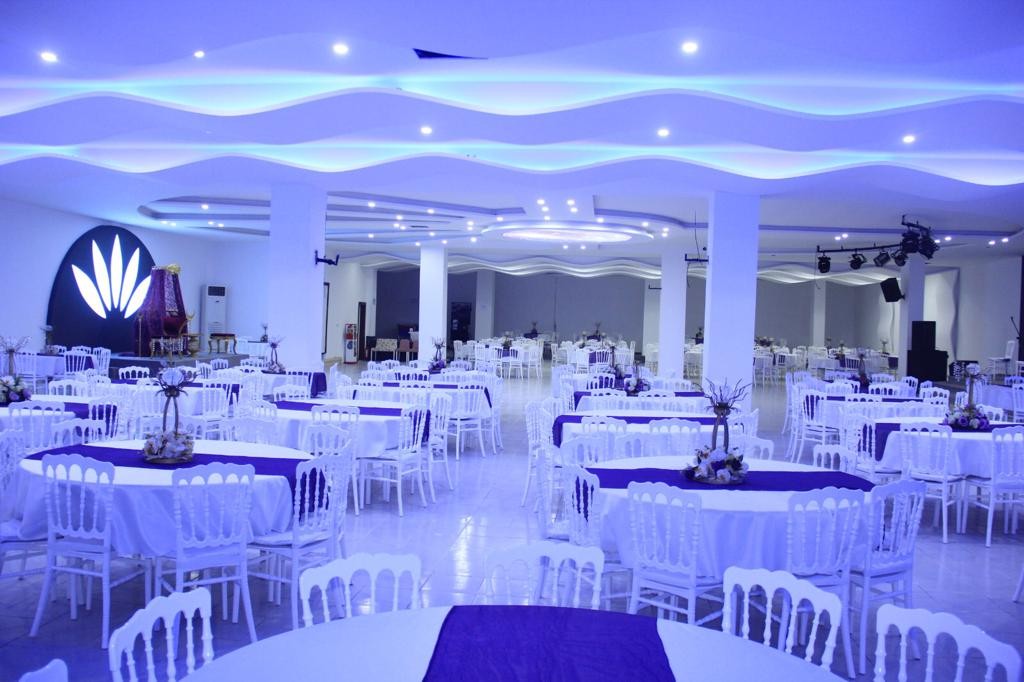 Davet düğün salonu Antalya - Mağazalar