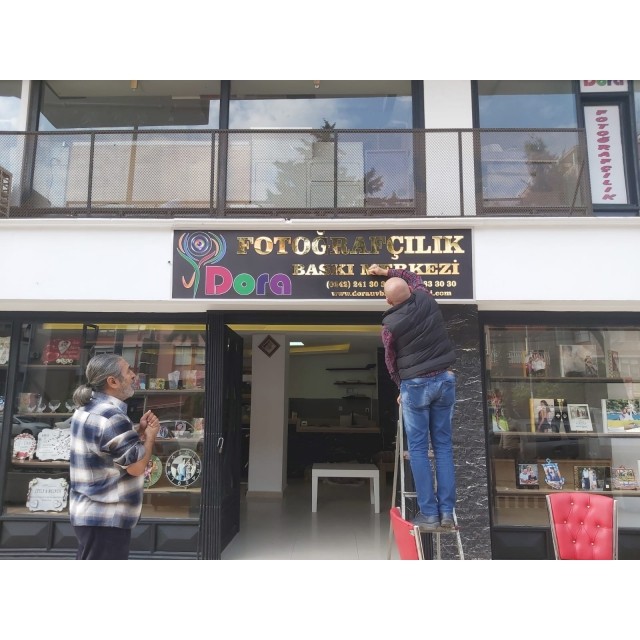 Dora Fotografçılık & Uv Baskı Merkezi - Özel Oto Servisleri