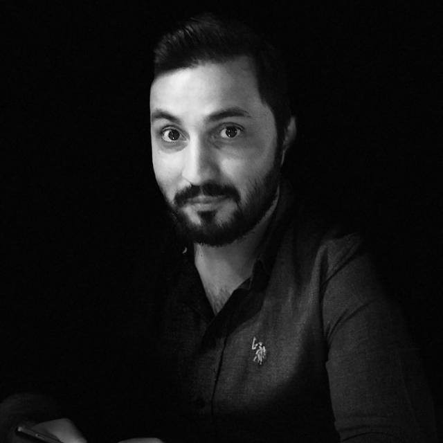 Emre Aksu Dijital Pazarlama - Mağazalar