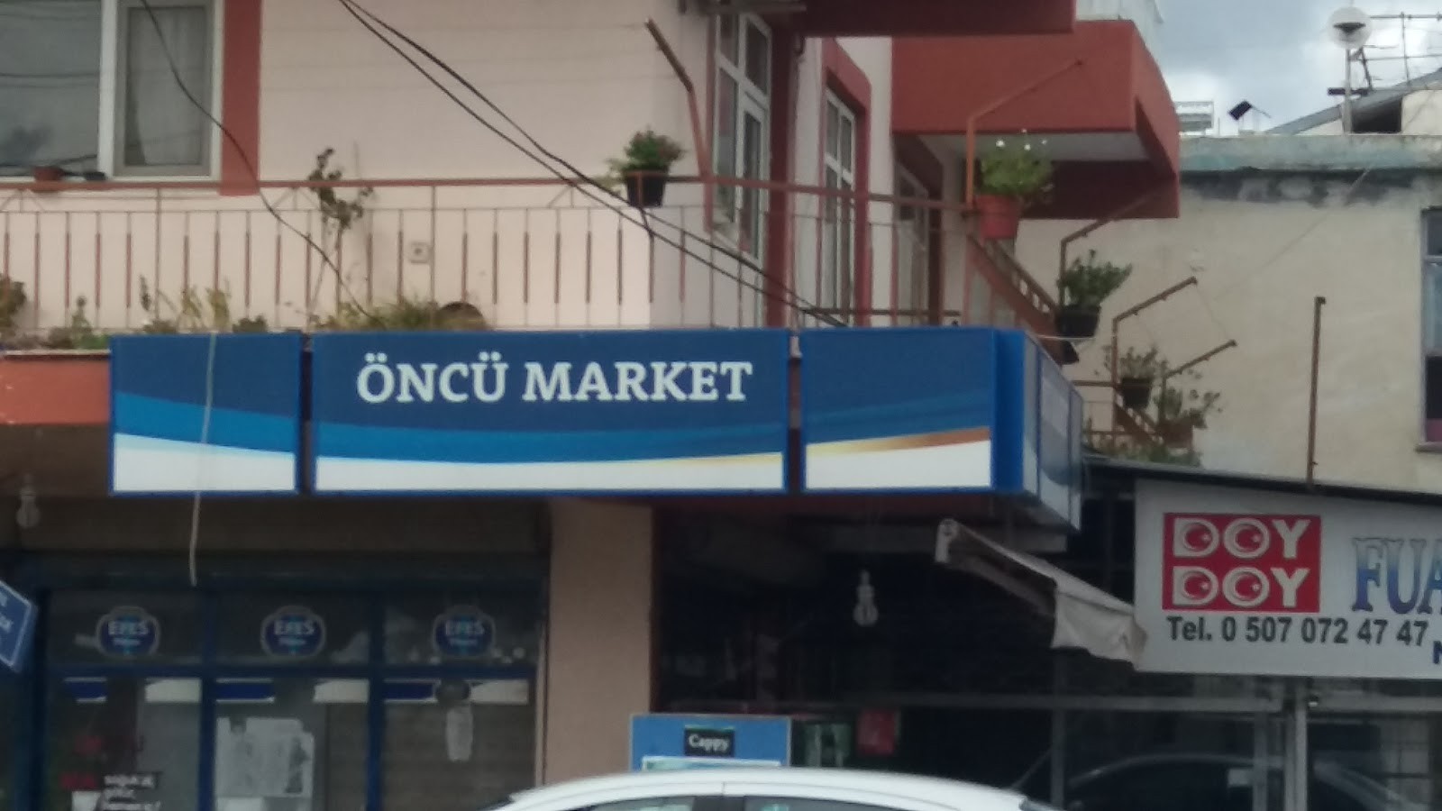 Öncü Kardeşler Market - Mağazalar