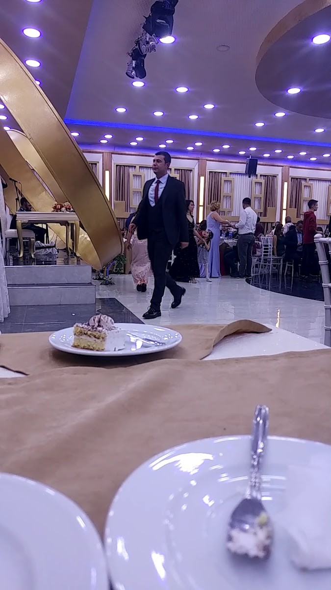 Ostima Düğün Salonu - Mağazalar