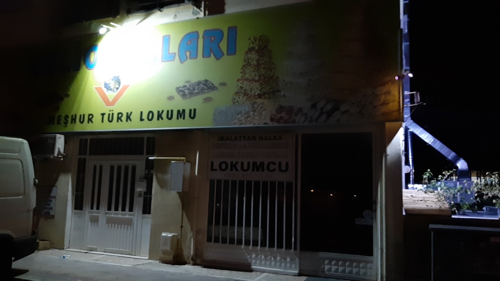Velioğulları. Meşhur Türk lokumu - Mağazalar