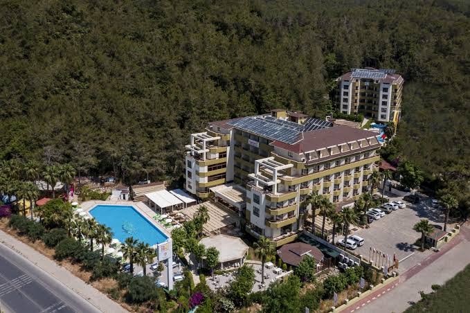 WB Travel Miarosa Incekum - Mağazalar